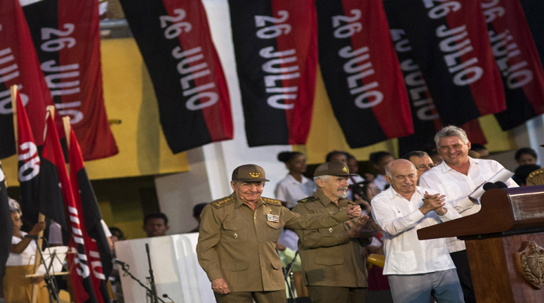 Al evento asisteron también el Comandante de la Revolución Cubana Ramiro Valdés, el ex vicepresidente José Ramón Machado Ventura y el vicepresidente Miguel Díaz-Canel.