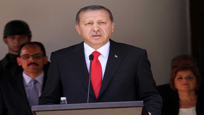 El jefe de Estado turco aseveró que continuará la ofensiva contra territorio sirio