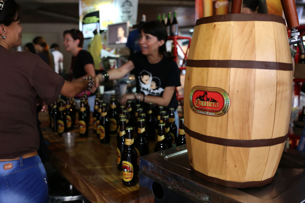 Más de 100 tipos de bebidas fueron presentadas en esta ruta de la cerveza.