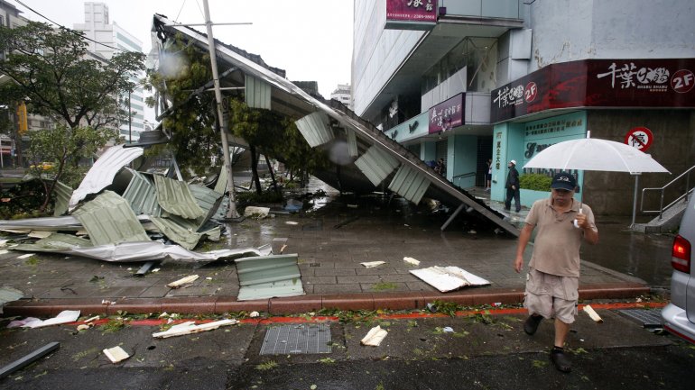 1,6 millones de habitantes de la ciudad de Wenzhu se vieron afectados por el tifón.