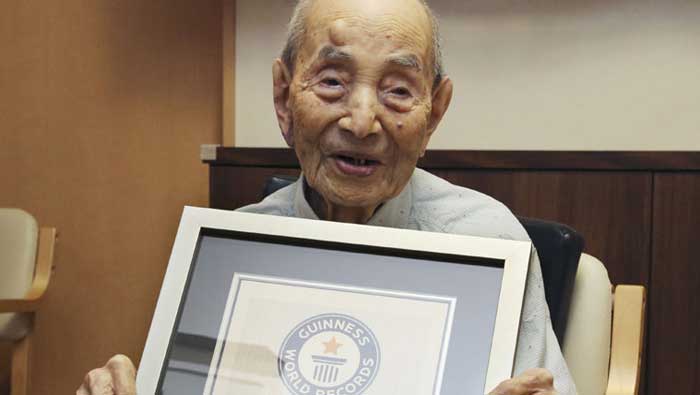Yasutaro Koide fue reconocido por el Récords Guinness como el hombre vivo más longevo del mundo.