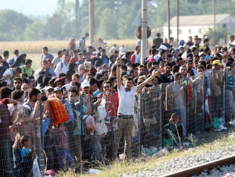La canciller alemana apuesta por un cierre de la frontera para impedir que nuevos refugiados ingresen al país.