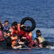 Más de 300 mil personas han cruzado el Mediterráneo en lo que va de 2015.