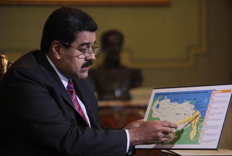 Maduro aseguró que se trata de un acercamiento en términos políticos y diplomáticos.