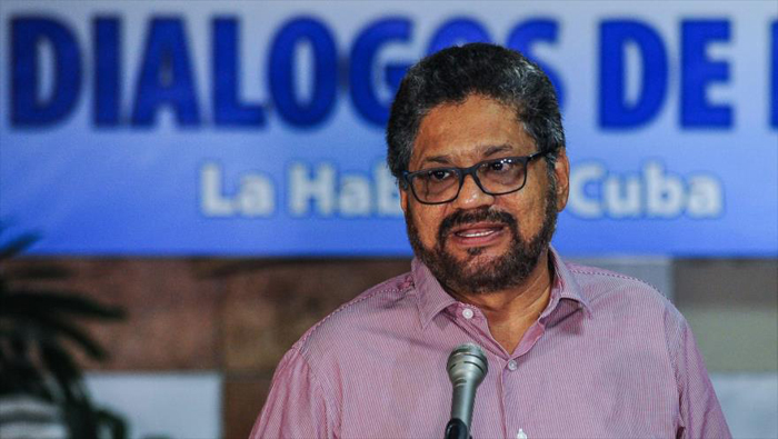 El jefe negociador de las  FARC-EP, Iván Márquez, indicó que están realizando los procedimientos para la transición de organización alzada a movimiento político.
