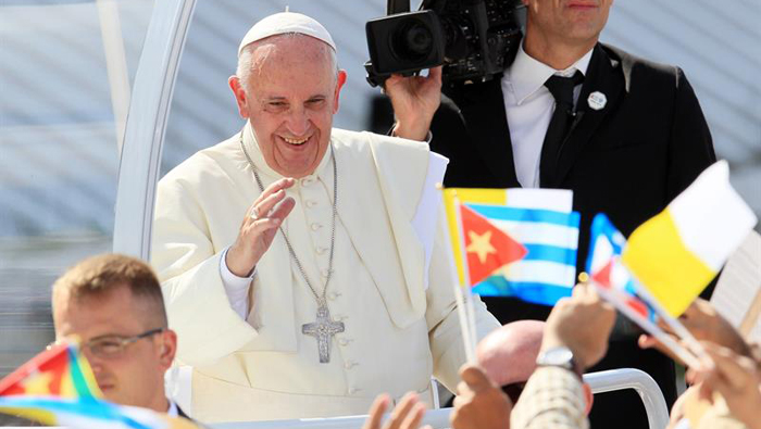El papa Francisco ha instado a las partes a alcanzar la paz.