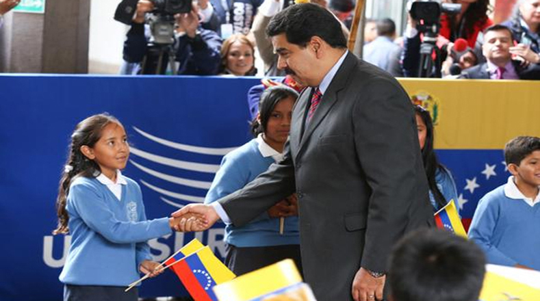 El presidente Maduro conversó con los niños que integran la coral infantil de la Unión de Naciones Suramericanas (Unasur).