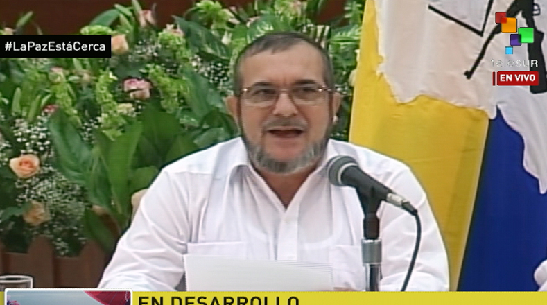 El jefe de las FARC-EP llama a permanecer unidos por la paz de Colombia.
