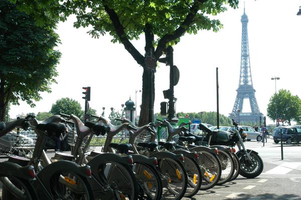 El gobierno francés incentivan a ir al trabajo en bicicleta
