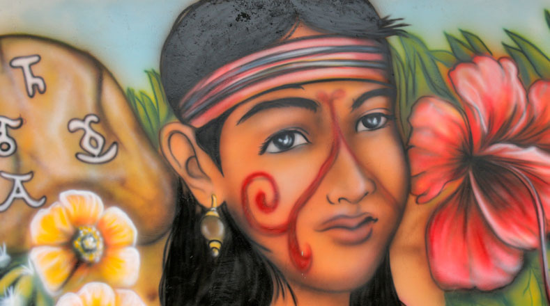 Mural de niña wayúu en nueva escuela de El Tigre, fronteriza con Colombia.