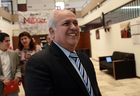El ex gobernador de Colima Fernando Moreno Peña es miembro del gobernante Partido Revolucionario Institucional.