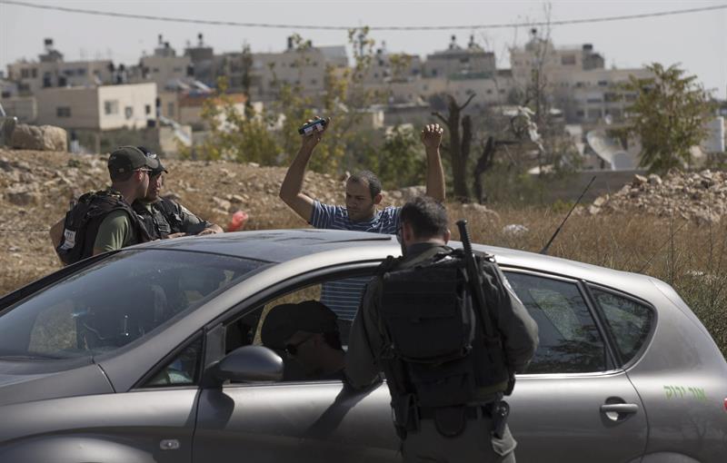 Crece el cerco militar y policial contra los palestinos que habitan Jerusalén Este.