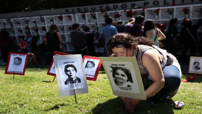 En septiembre los familiares de las víctimas de la dictadura de Pinochet conmemoraron los 42 años del golpe de Estado a Salvador Allende.