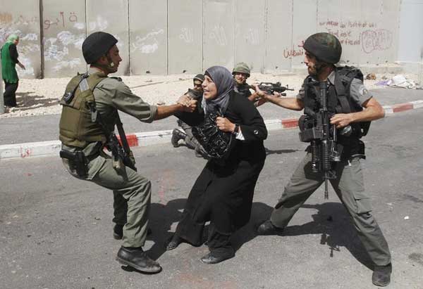 Las autoridades palestinas siguen clamando por el cese a la represión contra su pueblo.