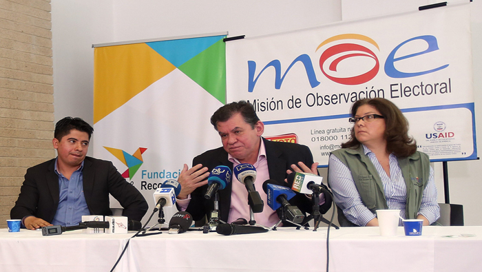Denuncian que herederos de la parapolítica manchan elecciones regionales en Colombia.