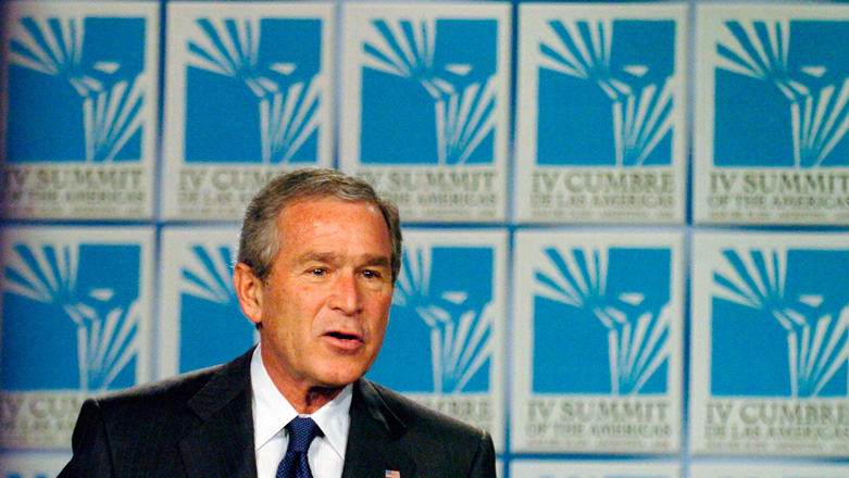 George W Bush salió derrotado de la Cumbre de Mar del Plata.