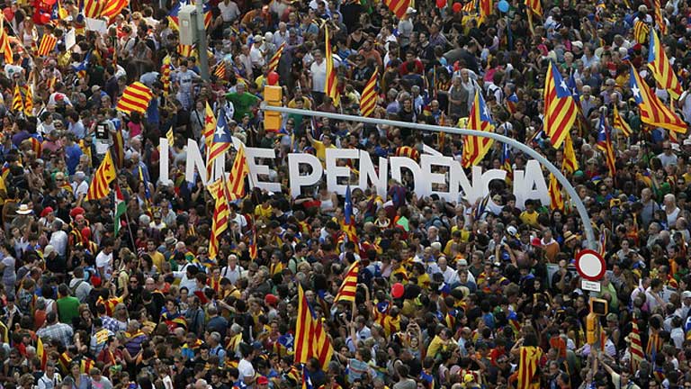 Se estima que en un mes comiencen los trámites para el proceso legal que permitirá las bases de la nueva república catalana.
