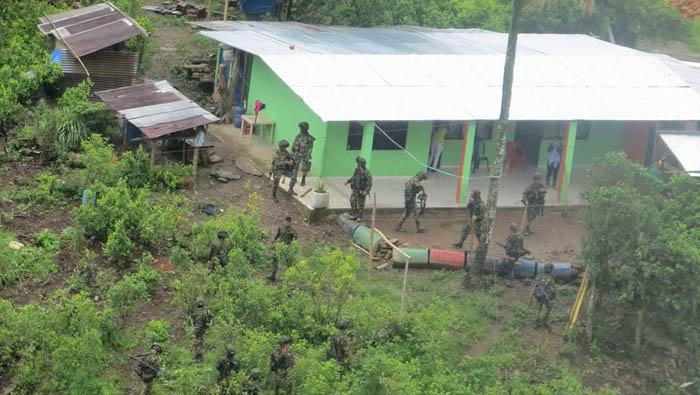 Comunidades campesinas denuncian que el Ejército constantemente viola sus derechos humanos.