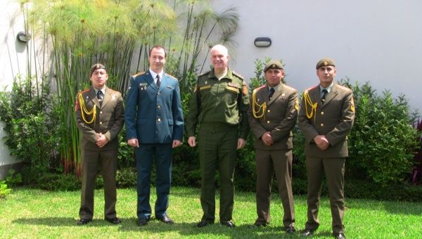 Cadetes peruanos en la Escuela de todas las armas en Rusia