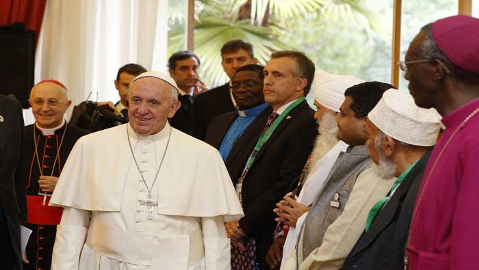 El papa Francisco recordó a las víctimas del terrorismo en Kenia