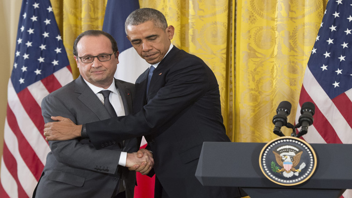 Obama y Hollande mantienen posiciones contrapuestas sobre el carácter vinculante de un posible acuerdo climático en la COP21.