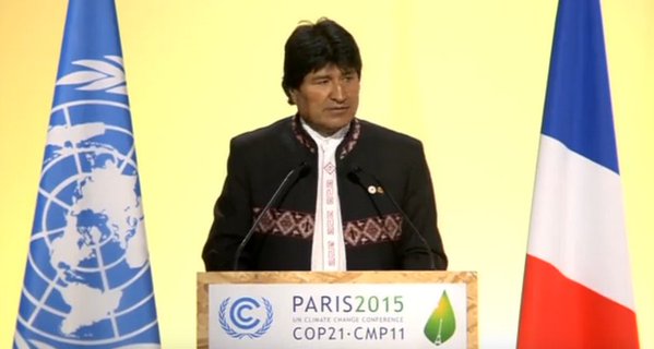 Evo Morales abogó por salvar la Madre Tierra para poder preservar la vida.