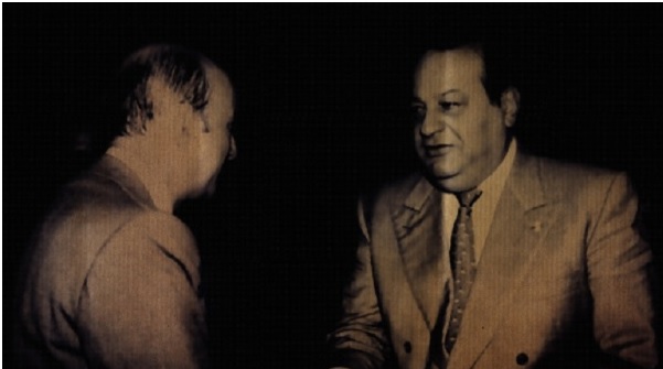 Esta es probablemente una de las pocas fotos disponibles de Carlos Salinas y Carlos Slim.