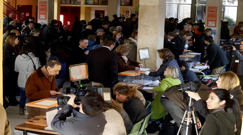 A las 09H00 hora local (08H00 GMT) de este domingo, abrieron los centros electorales en España, para los comicios generales a los cuales están convocados 36 millones 510 mil 952 ciudadanos.
