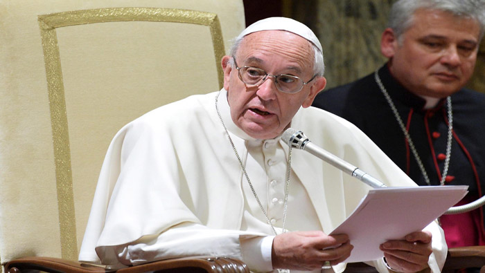 El papa Francisco no aceptó la solicitud de los padres de los normalistas.
