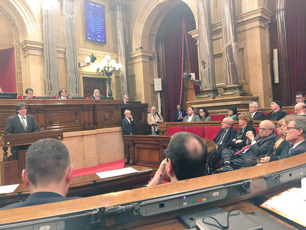 Carles Puigdemont presenta su plan de Gobierno durante investidura