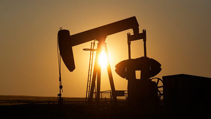 Arabia Saudí: congelar producción petrolera servirá a todos