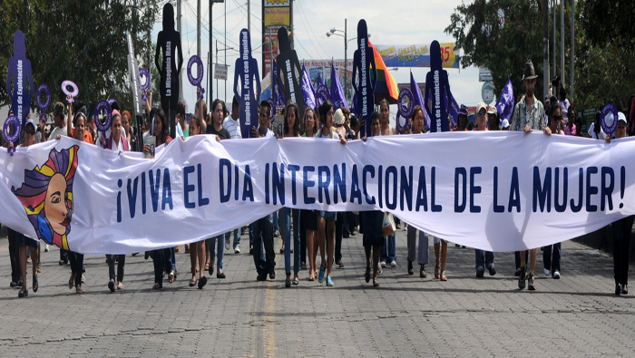Mujeres de diferentes organizaciones participaron en una marcha este martes 8 de marzo para celebrar el Día Internacional de la Mujer en Managua, Nicaragua.