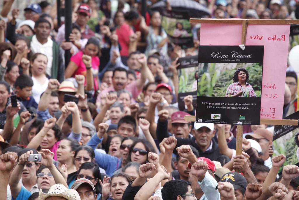 Pueblo hondureño espera respuesta inmediata de las autoridades por la muerte de Berta Cáceres.