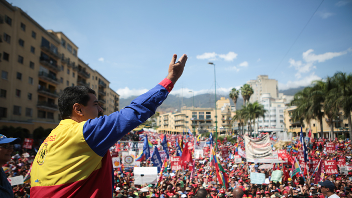 Nicolás Maduro agradeció el esfuerzo de los funcionarios públicos que garantizaron la seguridad de los venezolanos durante el asueto de Semana Santa.