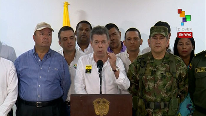 Juan Manuel Santos negó trato político a miembros de bandas criminales en Colombia.