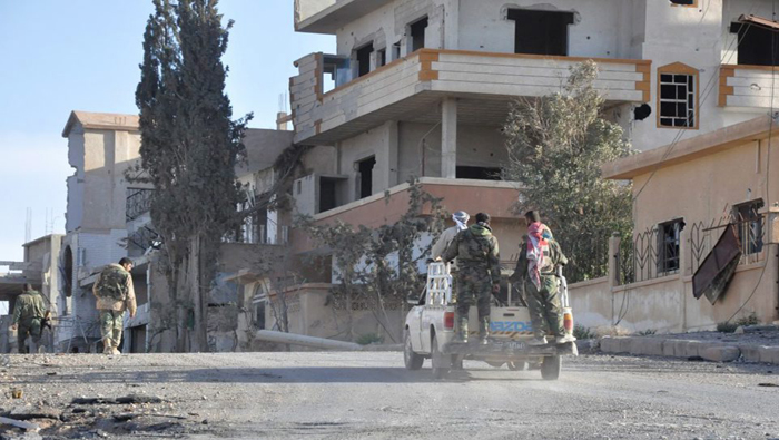 El Ejército sirio continúa su ofensiva contra miembros del autodenominado Estado Islámico ( Daesh en árabe) en provincias de Siria.