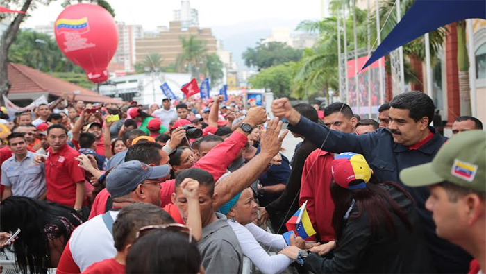 Maduro dijo que unas 600 mil viviendas se han construido y entregado durante su mandato.
