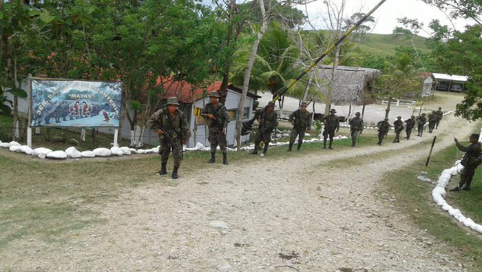 El Ejército guatemalteco movilizó tropas al límite entre ambas naciones en el río Sarstún.