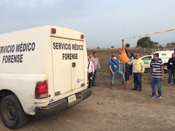 Organizaciones sociales recordaron que en Tetelcingo enterraron más de 100 cuerpos en un fosa común hecha por el gobierno de Morelos.