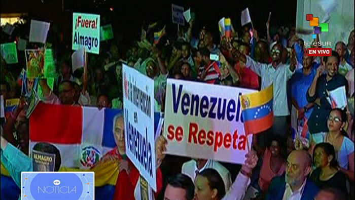 En el acto de solidaridad estuvieron presentes diplomáticos venezolanos que están República Dominicana para la 46 Asamblea General de la OEA.