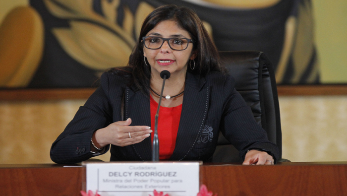 La canciller de Venezuela pidió deja a Venezuela ejercer la presidencia del Mercosur.