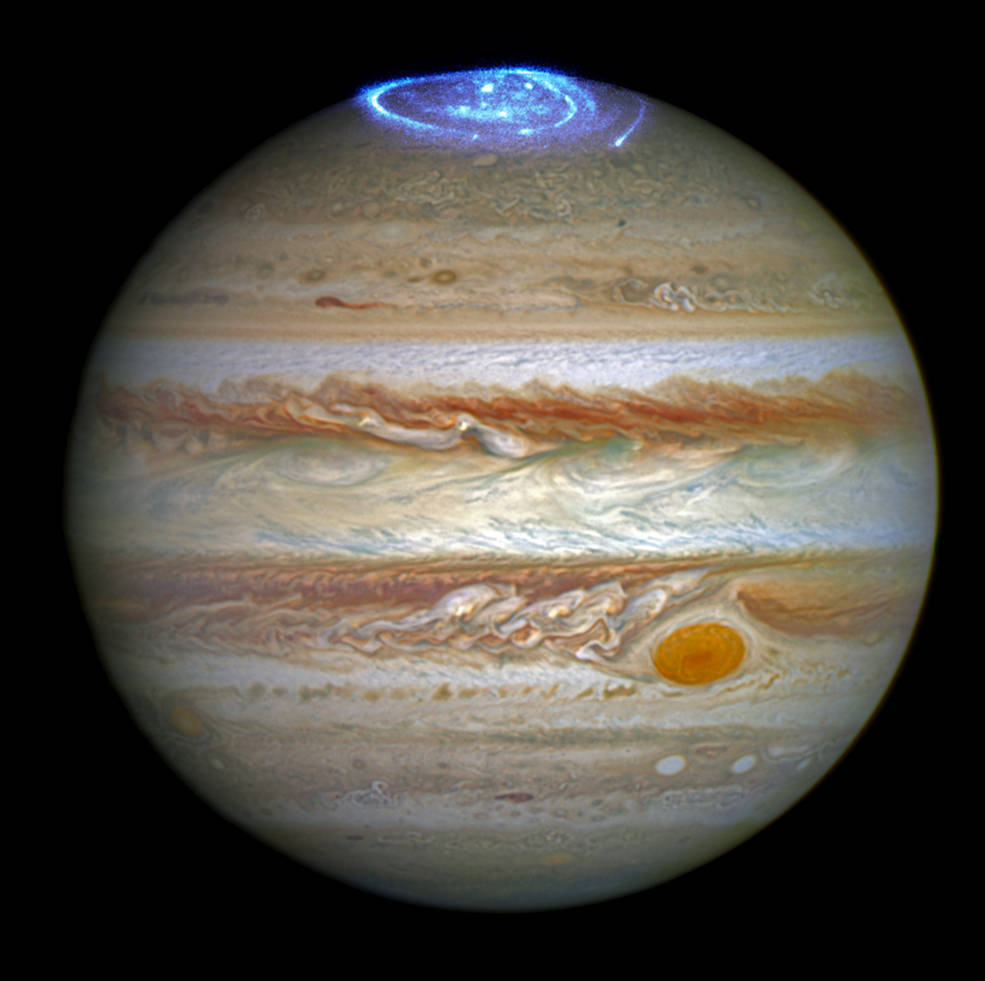 En Júpiter las auroras boreales son constantes porque no dependen de tormentas solares, como ocurre en la Tierra.
