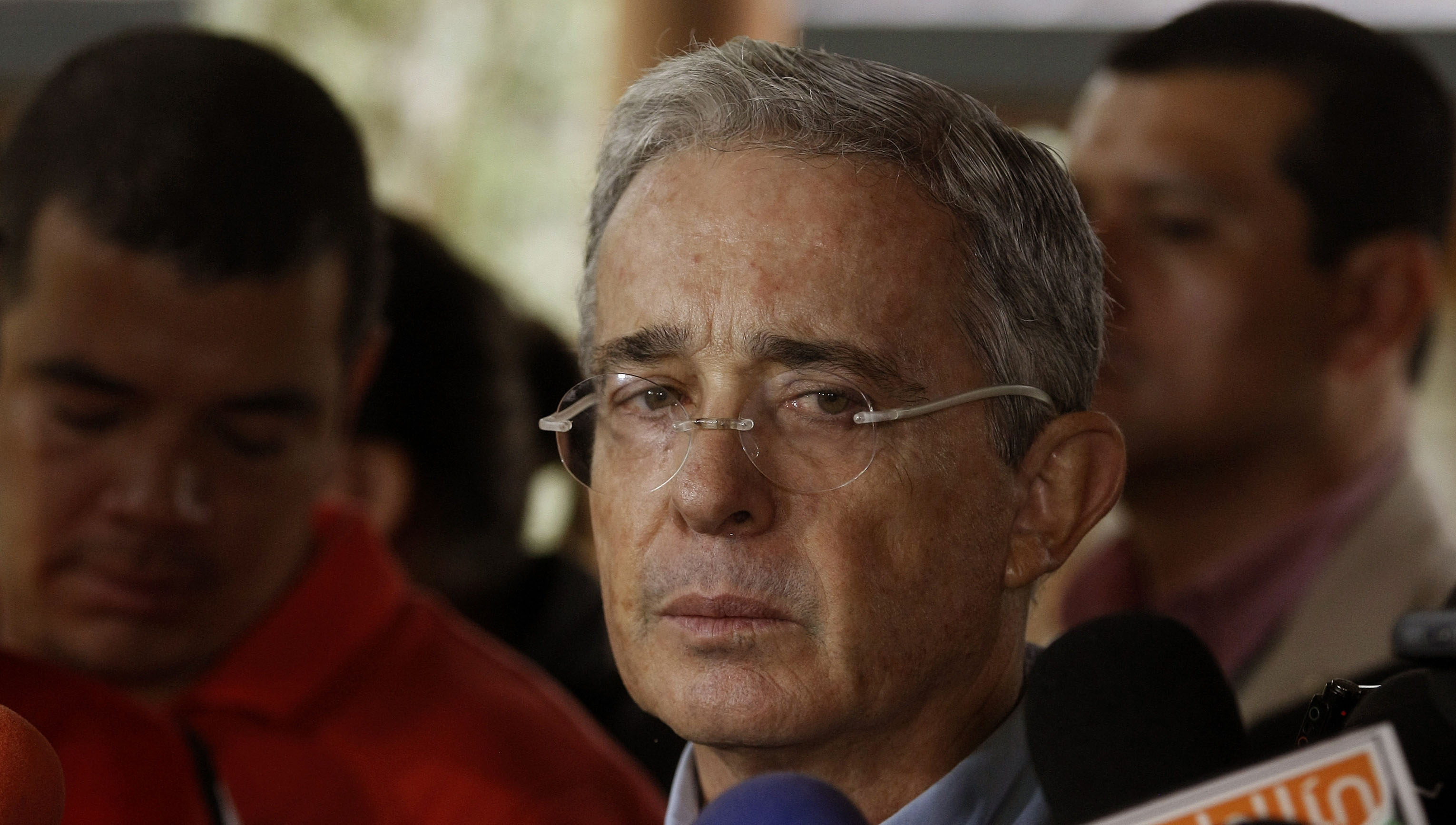 Uribe continúa su campaña en contra del acuerdo de paz.