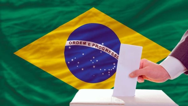 Brasileños acuden a las urnas en medio de la violencia y el descontento popular por las medidas del gobierno de Michel Temer.