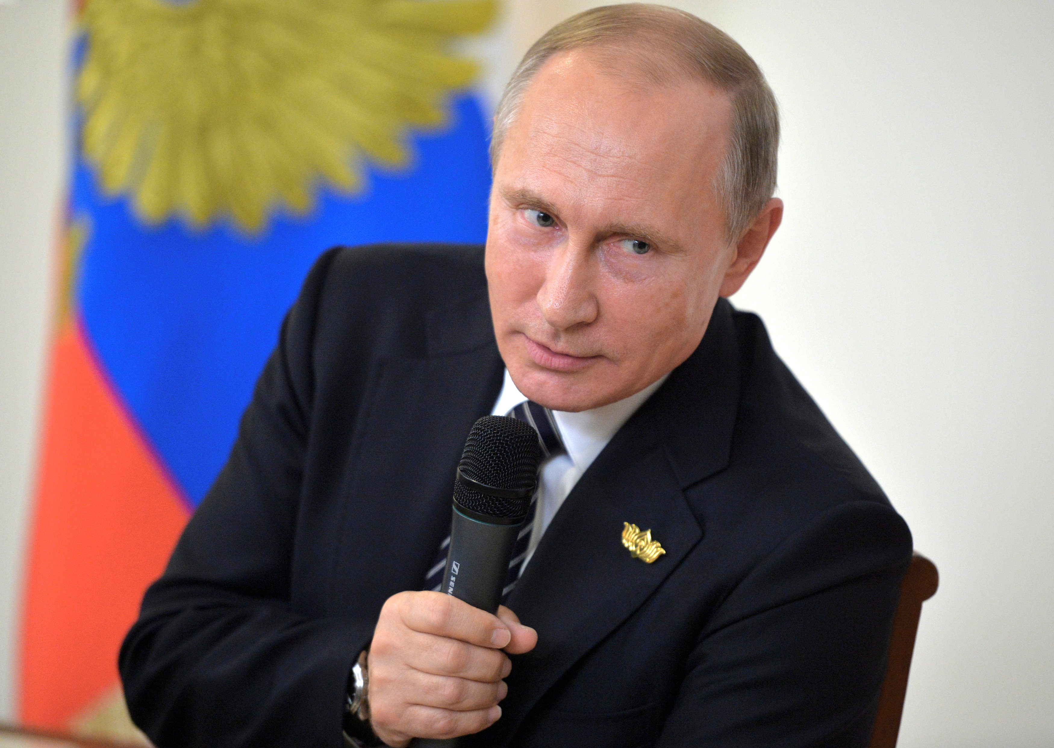 Putin: EE.UU. espía a todos, intercepta las comunicaciones de todos, así que no hay nada nuevo en estas amenazas.