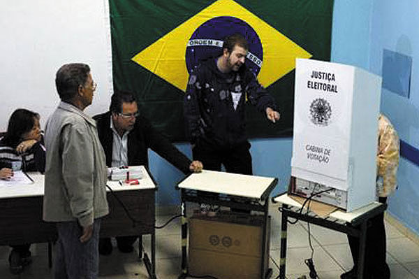 Unos 114 millones de brasileños están convocados en estas elecciones.