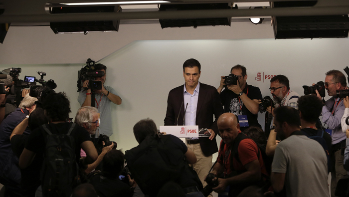 Pedro Sánchez presentó su dimisión ante el Comité Federal del PSOE