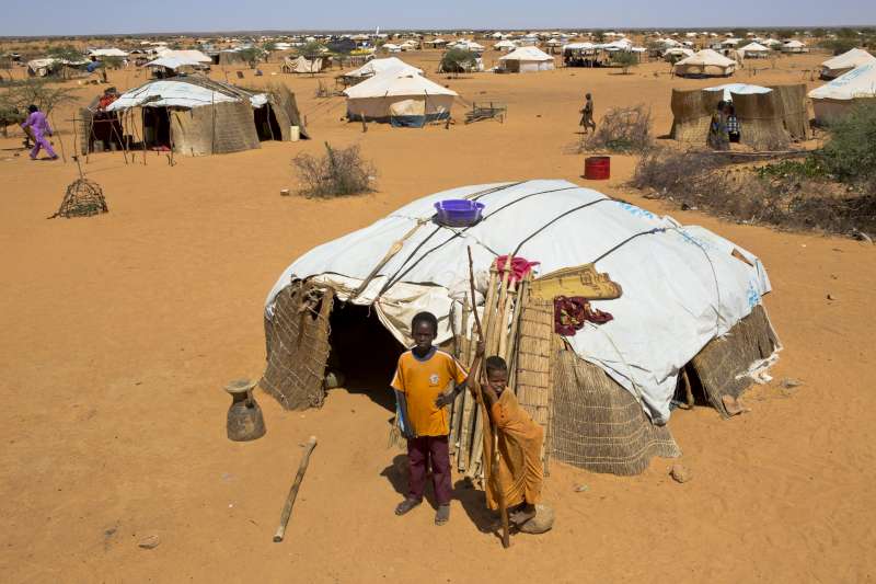 La mayoría de los refugiados dentro del campo son malienses y nigerianos.