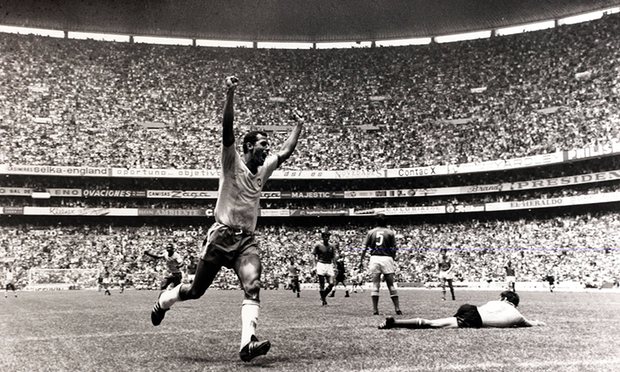 Carlos Alberto celebra en el Mundial de Fútbol de 1970.