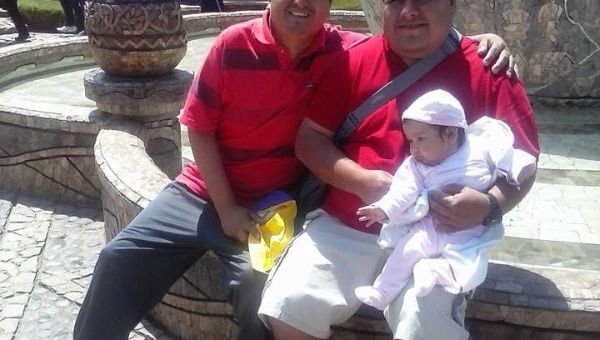 Con mi compadre Aldo en el Parque de la Identidad Huanca  en  la ciudad de Huancayo Perù.